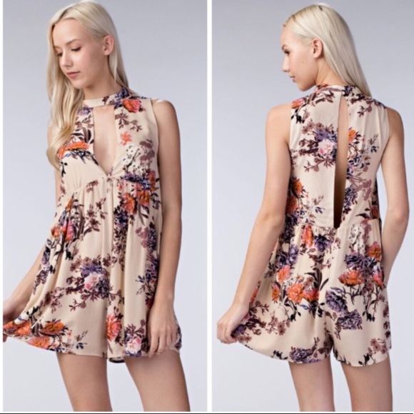 Honey Punch Pants - NWT Floral Choker Romper